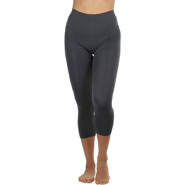 Women’s Capri Length Seamless Lightweight Stretch Leggings