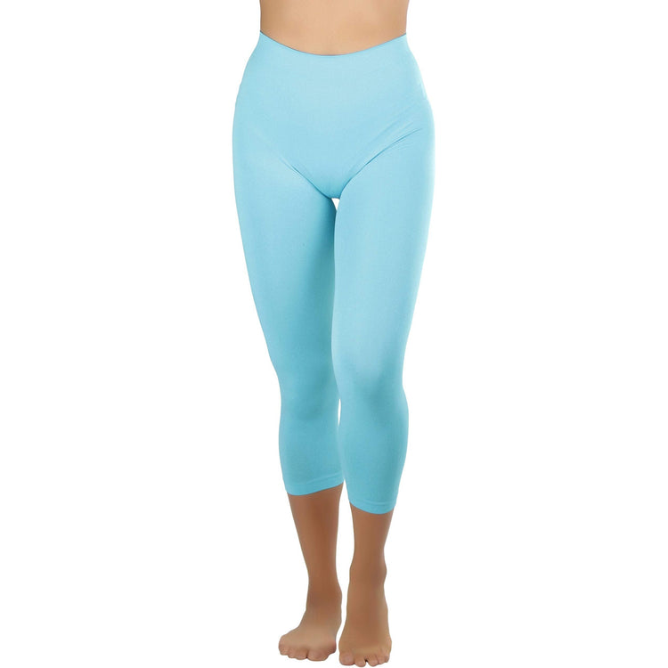 Women’s Capri Length Seamless Lightweight Stretch Leggings