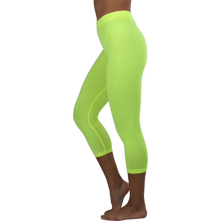 Women’s Capri Length Seamless Lightweight Stretch Leggings