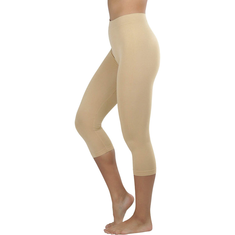 Women’s Capri Length Seamless Lightweight Stretch Leggings