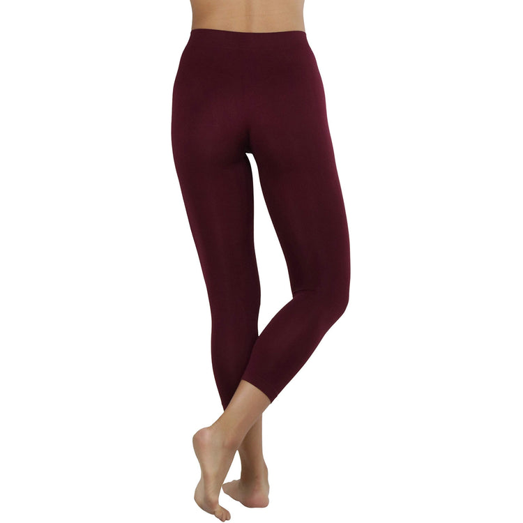 Women’s Capri Length Seamless Lightweight Stretch Leggings