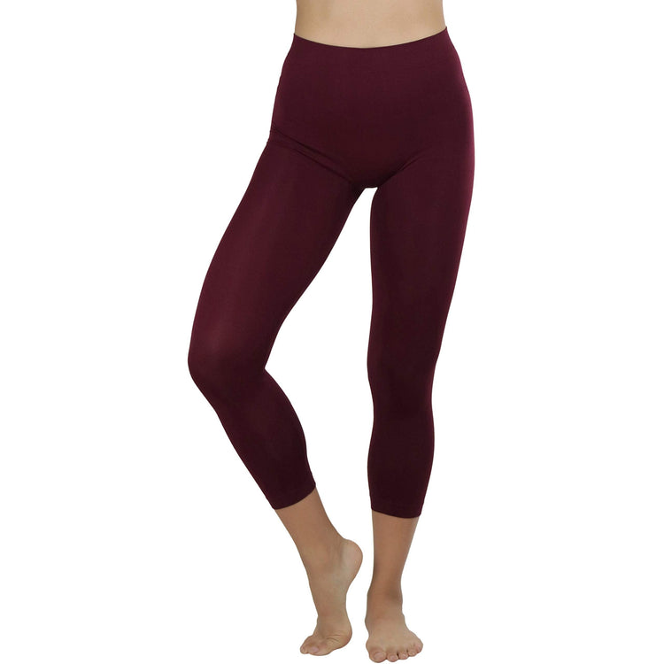 Women’s Capri Length Seamless Lightweight Stretch Leggings