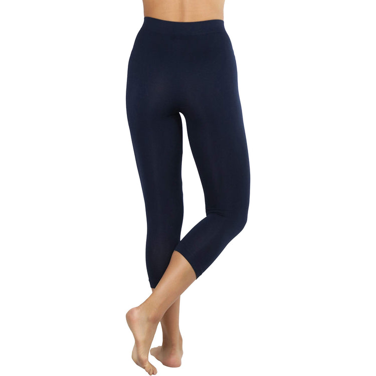 Women’s Capri Length Seamless Lightweight Stretch Leggings