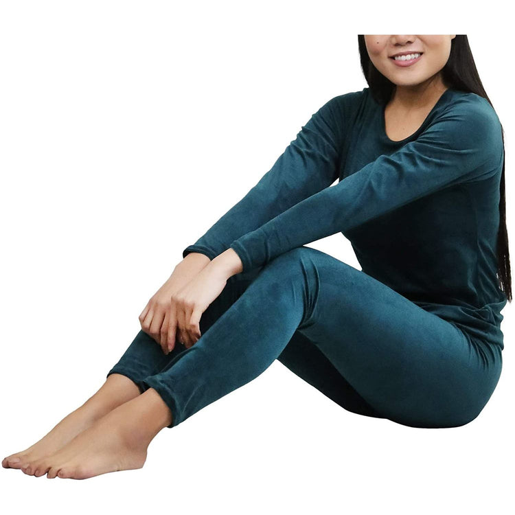 Women's Soft Velvet Long Sleeve Top and Bottom Thermal Set