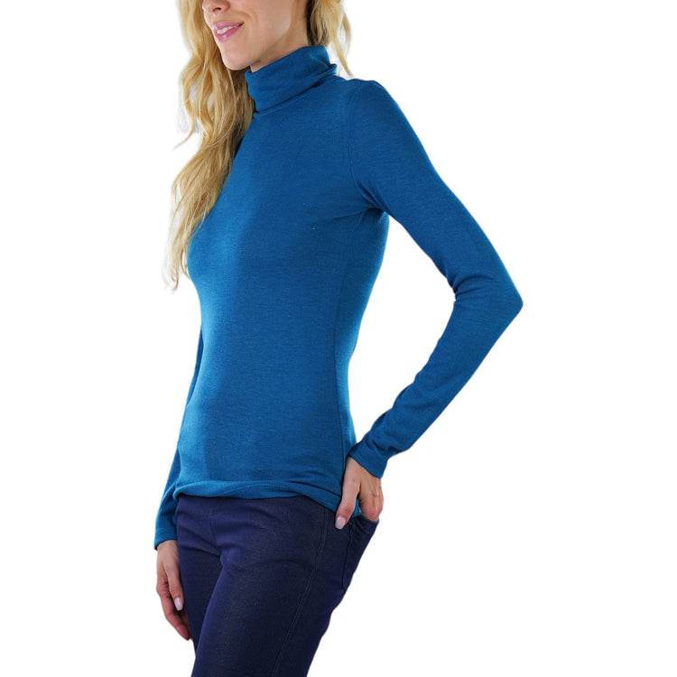 ToBeInStyle Women's Relaxed fit Long Sleeve Soft and Stretchy Turtleneck Shirt